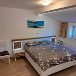 Cozia Villa *